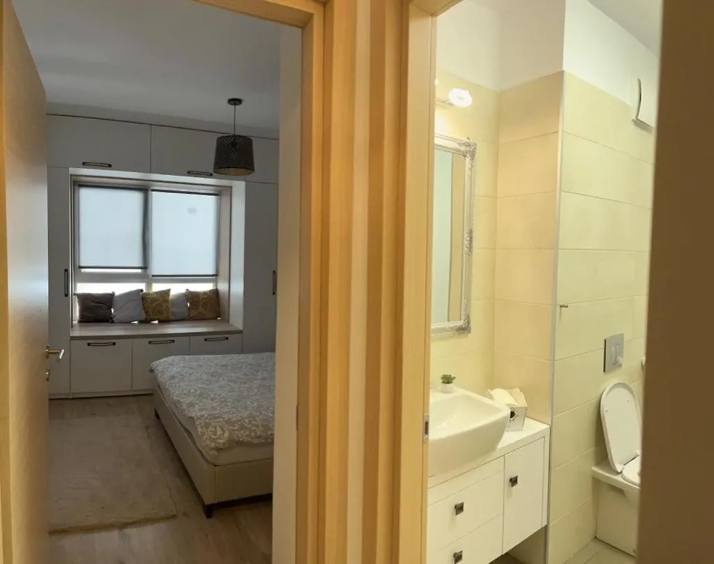 Boutique Home In Granvia Park Bukarest
